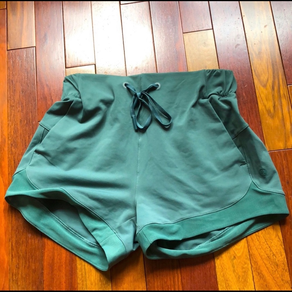 High waisted green Lululemon shorts